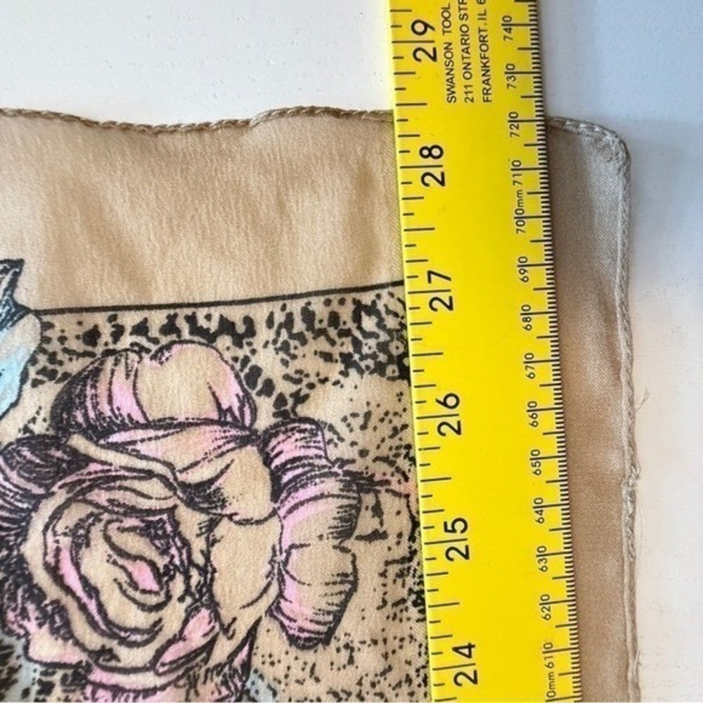 Square Scarf 29.5x30 Tan Floral Lace Rose Print Made in Italy Polyester - Picture 10 of 12